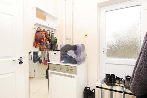 1 Llanharry Road, Brynsadler, Pontyclun, CF72 9DB