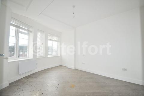 undefined, Court Road, London, SE9
