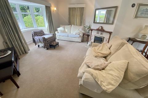 2 bedroom detached bungalow for sale - Styal Road, Heald Green