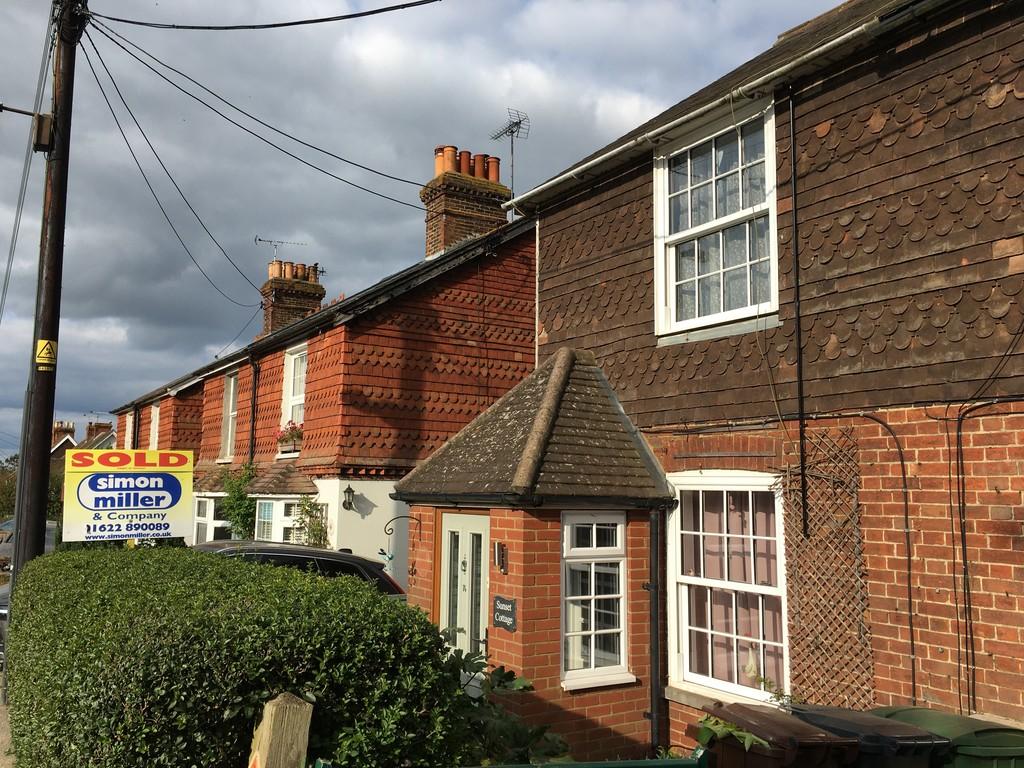 Mill Bank, Headcorn 3 bed semidetached house £425,000