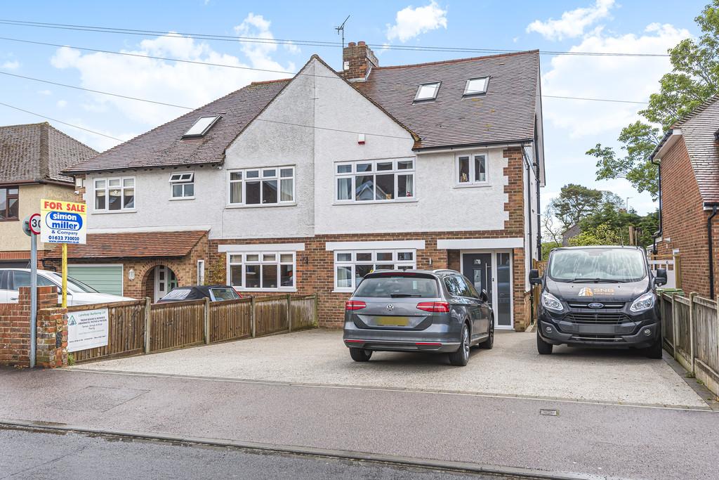Shirley Way, Bearsted 4 bed semidetached house £525,000