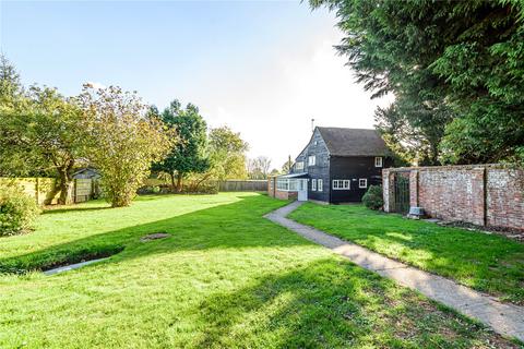 undefined, Manor Farm, Laddingford, Maidstone, Kent, ME18
