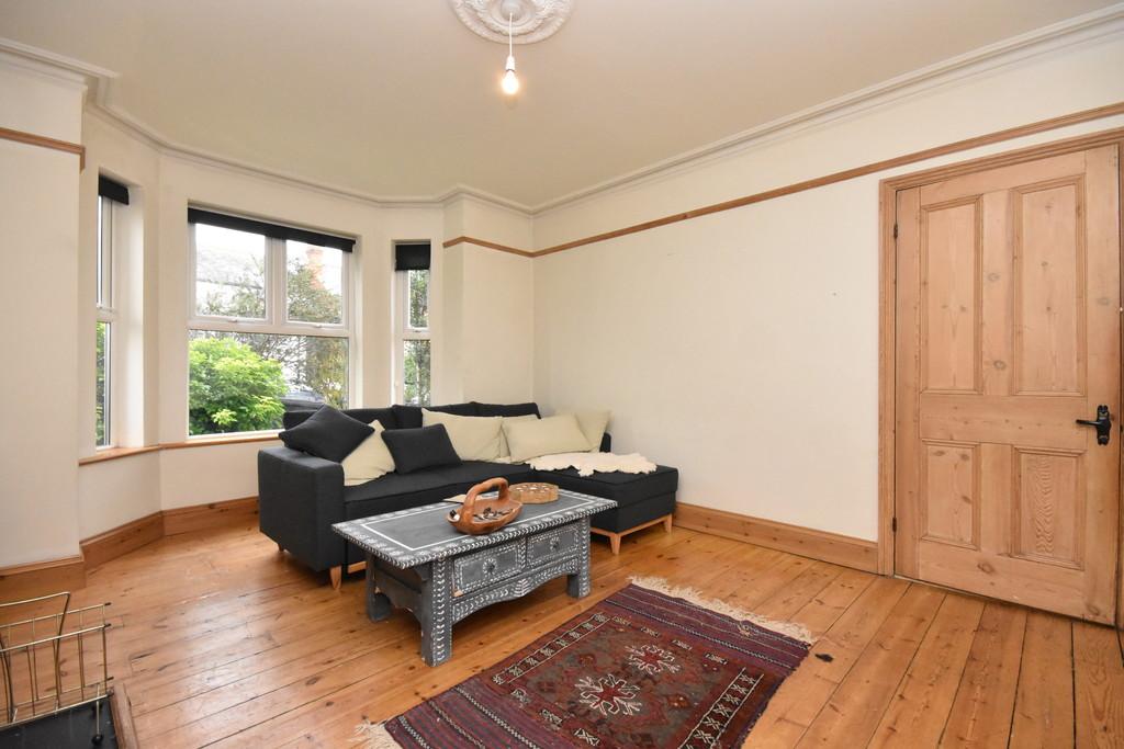 Constable Road, Felixstowe 4 bed terraced house £1,250 pcm (£288 pw)