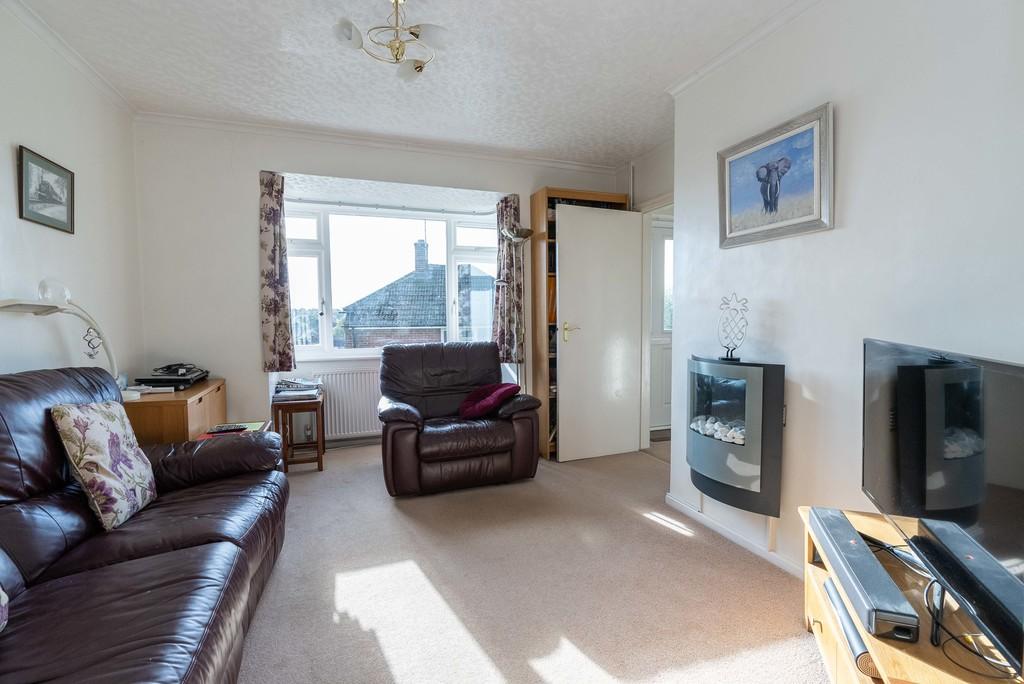Claygate Road, Dorking 3 bed semidetached house for sale £450,000