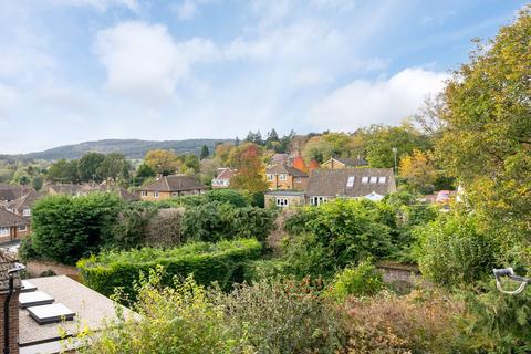 9 Claygate Road, Dorking, RH4 2PR