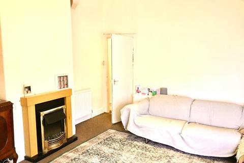 3 bedroom apartment to rent - F3, Cold Bath Road, Harrogate, HG2 0NU
