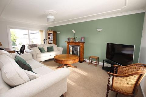 42 Cooper Lane, Laceby, Grimsby, DN37 7AX