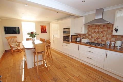 42 Cooper Lane, Laceby, Grimsby, DN37 7AX