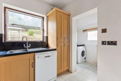 35 Downlands Road, Purley, CR8 4JG