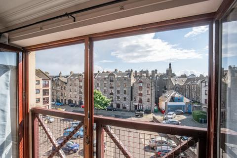 2 bedroom flat to rent, Timber Bush, The Shore, Edinburgh, EH6