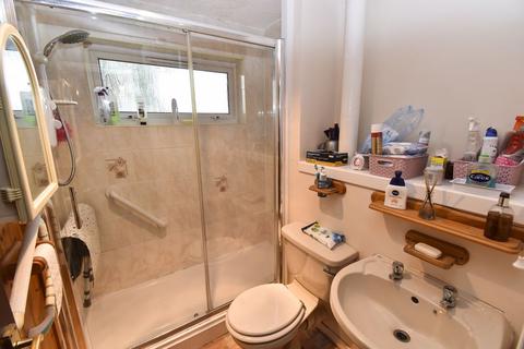 99 Almond Road, Cumbernauld, Glasgow, G67 3LT