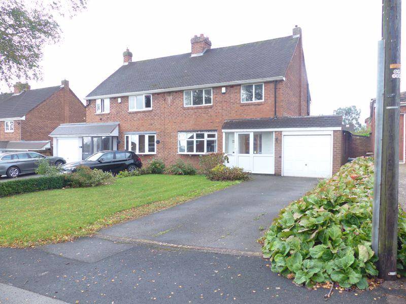 Orton Avenue, Sutton Coldfield, B76 1JL 3 bed semidetached house £285,000
