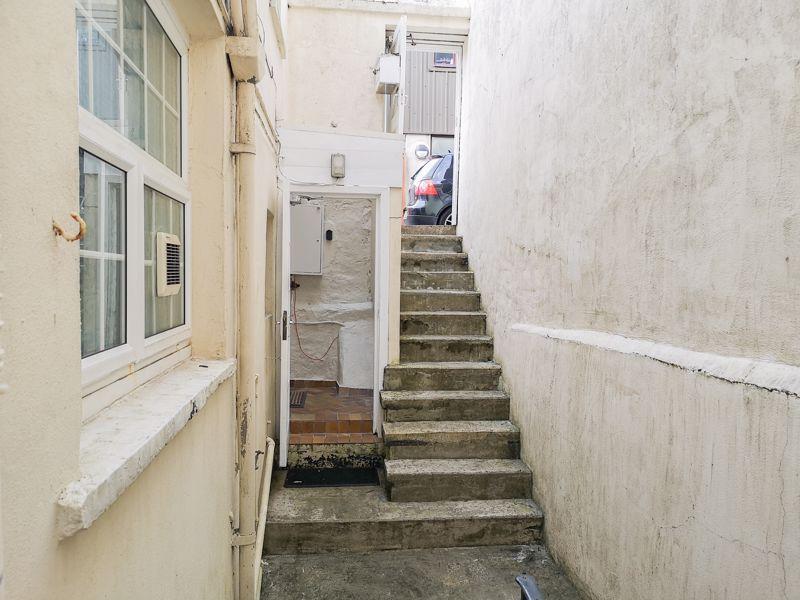 7 Mona Terrace,...