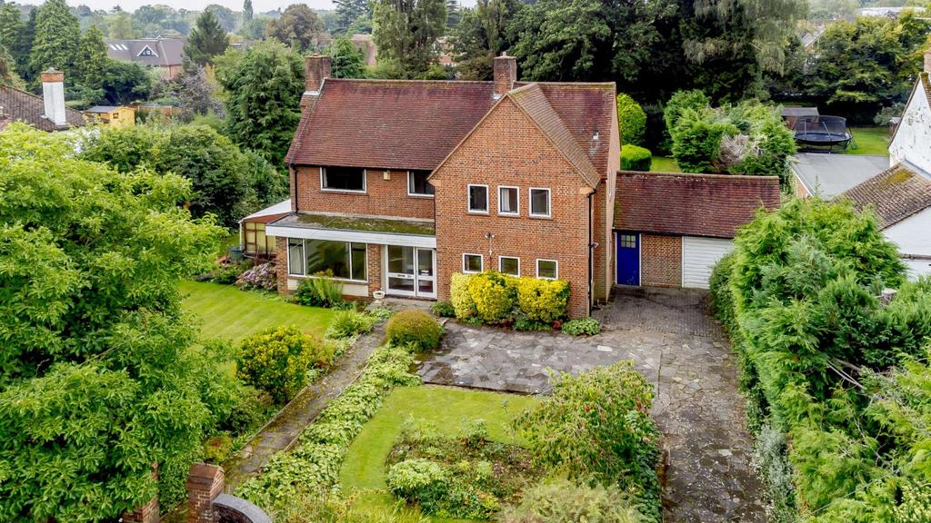 Homewood Road, St. Albans, Hertfordshire 5 bed detached house £2,500,000