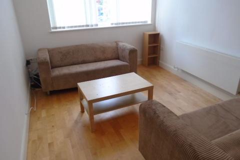 2 bedroom flat to rent - Apt 4 Dain Court, B29