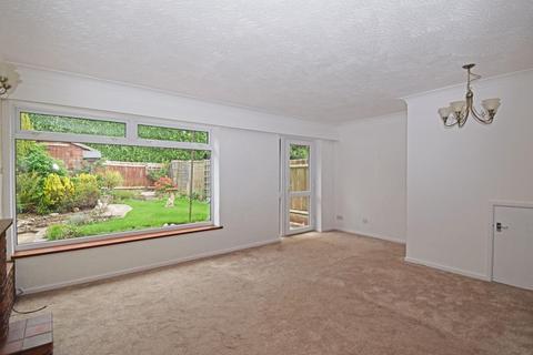 16 Silverdale, Bromsgrove, B61 8LD