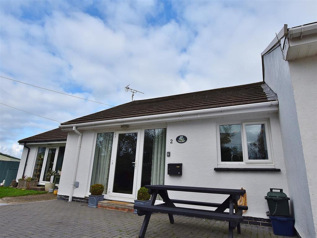 Cairn Terrace, Hasguard Cross, Haverfordwest 2 bed terraced bungalow