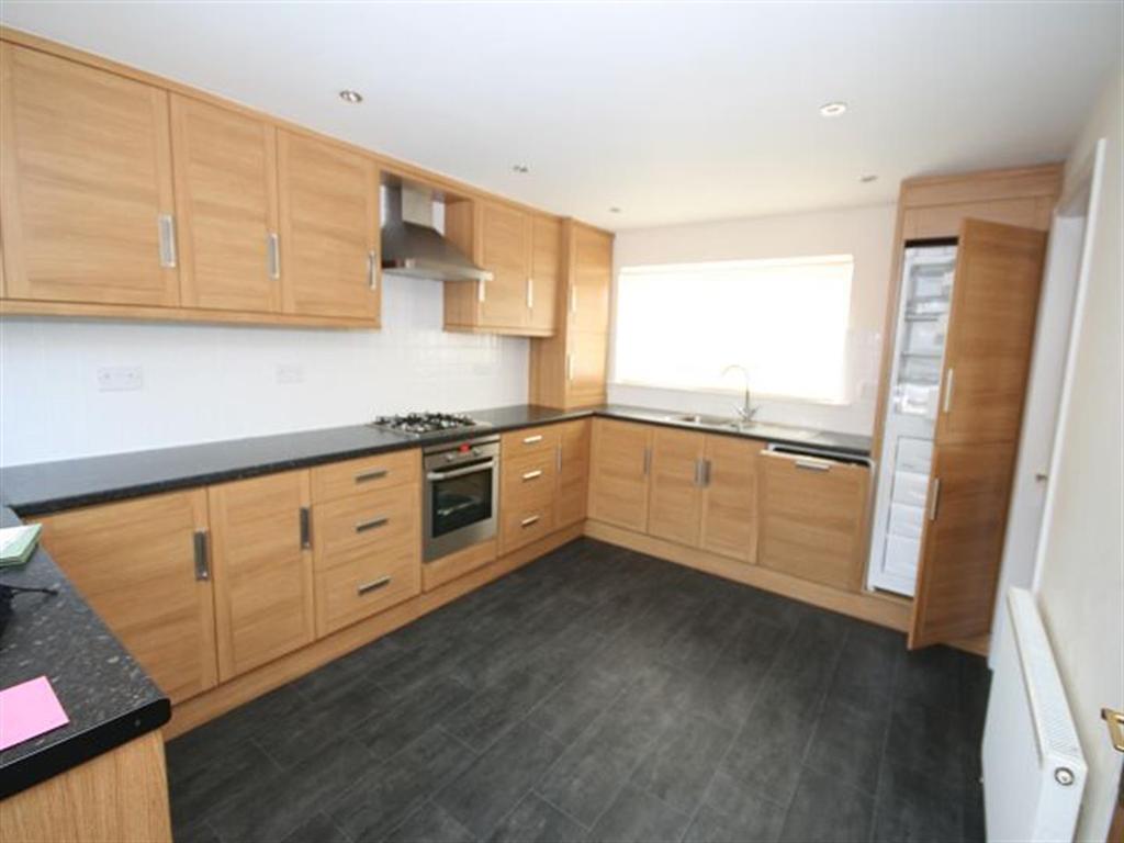 London Lane, Rawdon 3 bed cottage £1,100 pcm (£254 pw)
