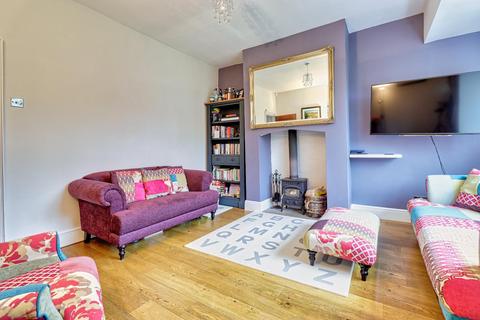 30 Back Lane, Horsforth, Leeds, LS18 4RF