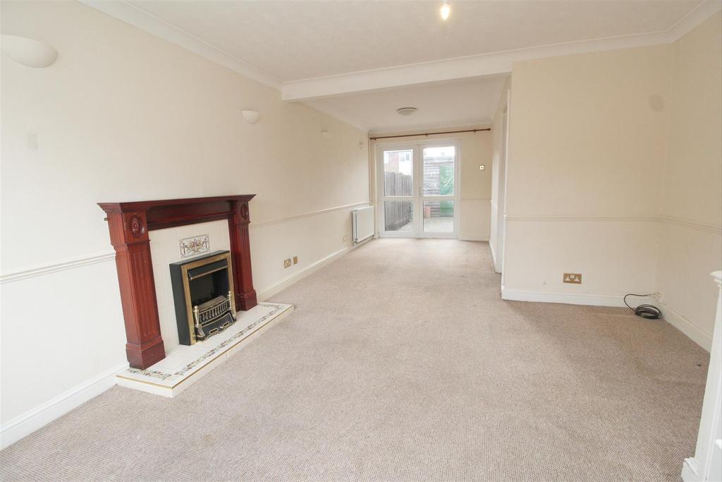 Bettina Grove, Bletchley, Milton Keynes 3 bed semidetached house £