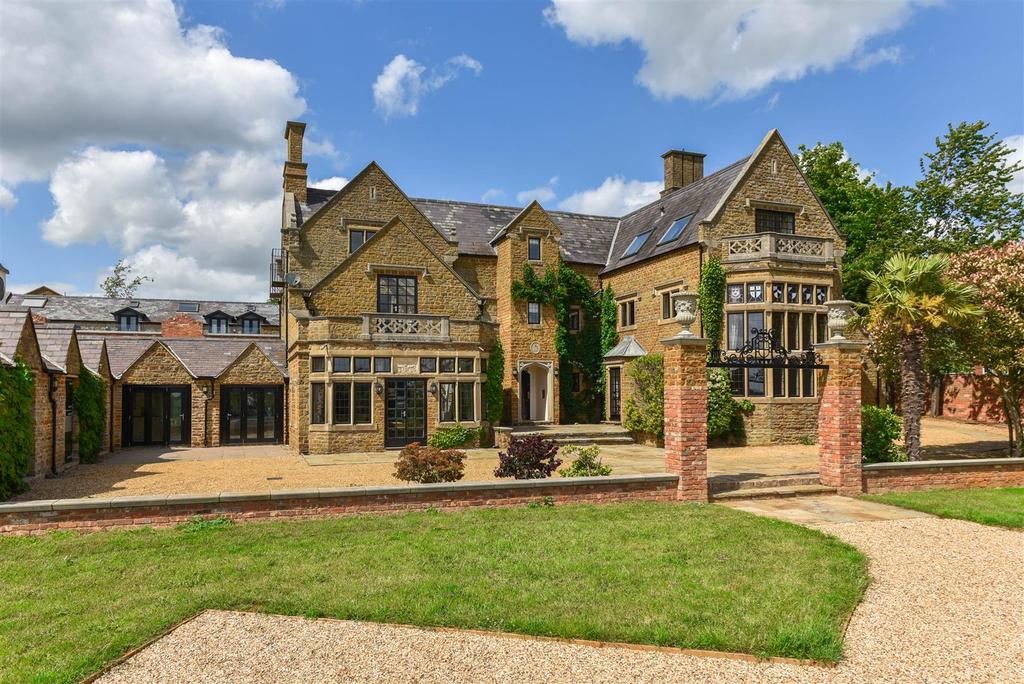 The Manor House, Northampton Road Brixworth, Northampton 4 bed link