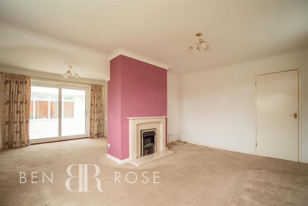 Wasdale Close, Leyland 3 bed detached bungalow £345,000