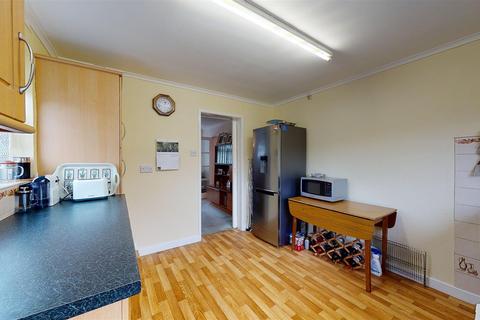 66 Park Lea, Sunderland, SR3 3SZ