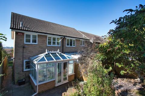 7 Churchill Close, Folkestone, CT19 5UP