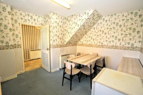 8 Lynne Close, Darlington, DL3 0AQ