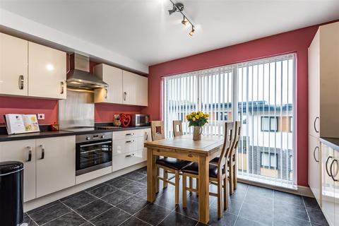 10 Clock Tower Court, Duporth, St Austell, PL26 6DU