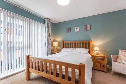 10 Clock Tower Court, Duporth, St Austell, PL26 6DU