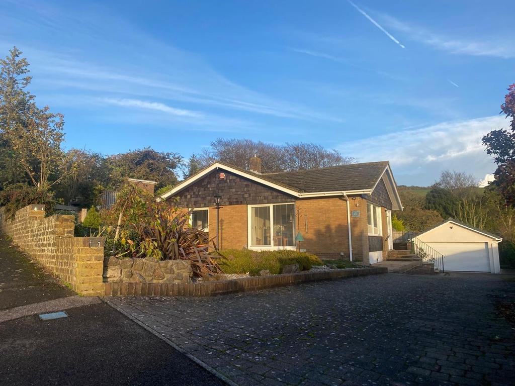 Danes Court, Dover 2 bed house £425,000