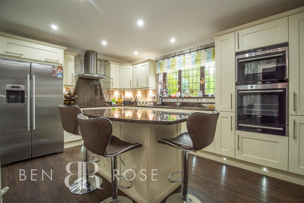 The Croft, Euxton, Chorley 5 bed detached house £499,995