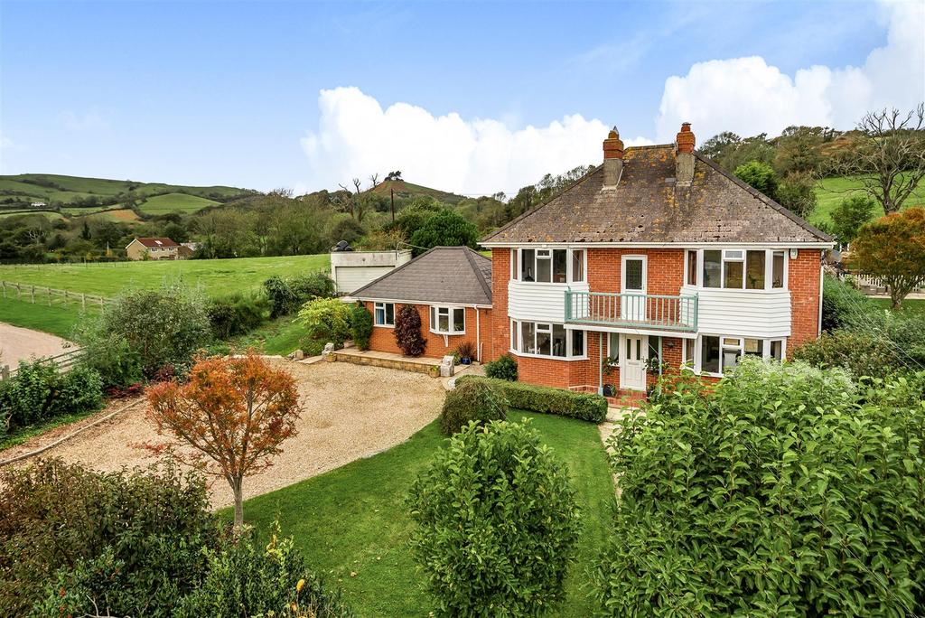 West Road, Bridport 6 bed detached house £625,000
