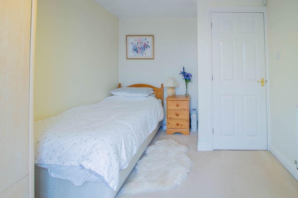 Bedroom 2 (Single)