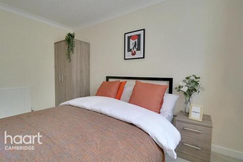 1 bedroom in a house share to rent, Maio Road, Cambridge