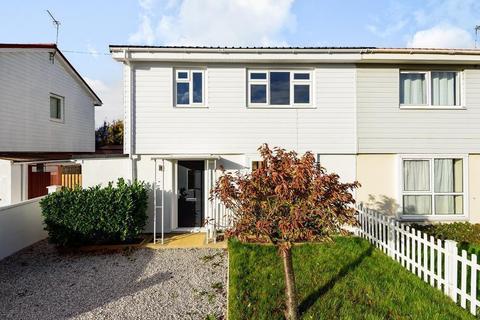 57 Coveham Crescent, Cobham, KT11 1AR