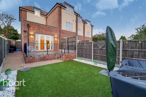 9 Chailey Close, Sidcup, DA15 9BE