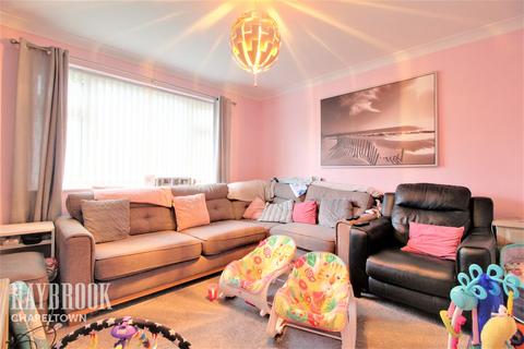 32 Birchtree Road, Thorpe Hesley, Rotherham, S61 2TH