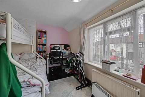 3 bedroom end of terrace house for sale, Monmouth Road, Dagenham, Essex