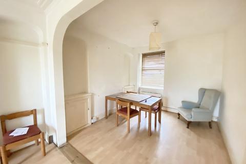 12 Castle Road, Penzance, TR18 2AX