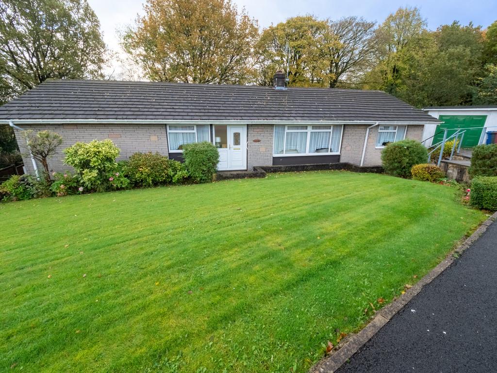 Marabou Drive, Darwen 4 bed detached bungalow £310,000