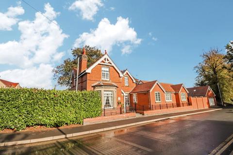 Convent Lodge Convent Drive, Stoke Golding, Nuneaton, CV13 6JF