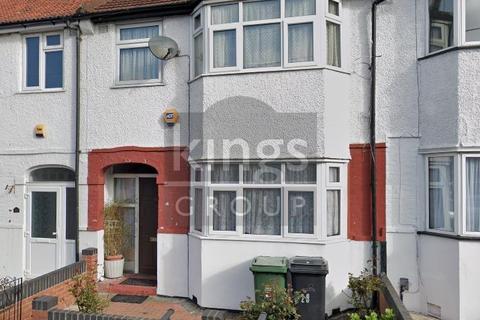 28 Salisbury Road, Chingford, London, E4 6TA