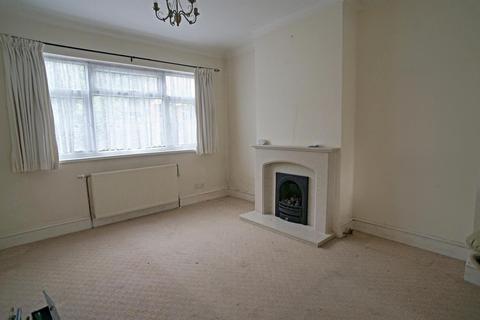 28 Salisbury Road, Chingford, London, E4 6TA