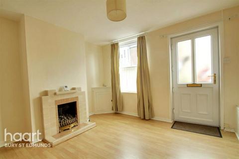 2 bedroom terraced house to rent, School Hall Lane, Bury St. Edmunds