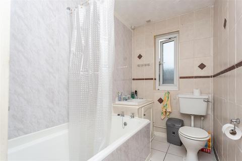 10f Bank Mill Road, Dundee, DD1 5QB