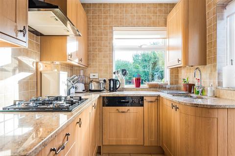26 The Mount, Worcester Park, KT4 8UD