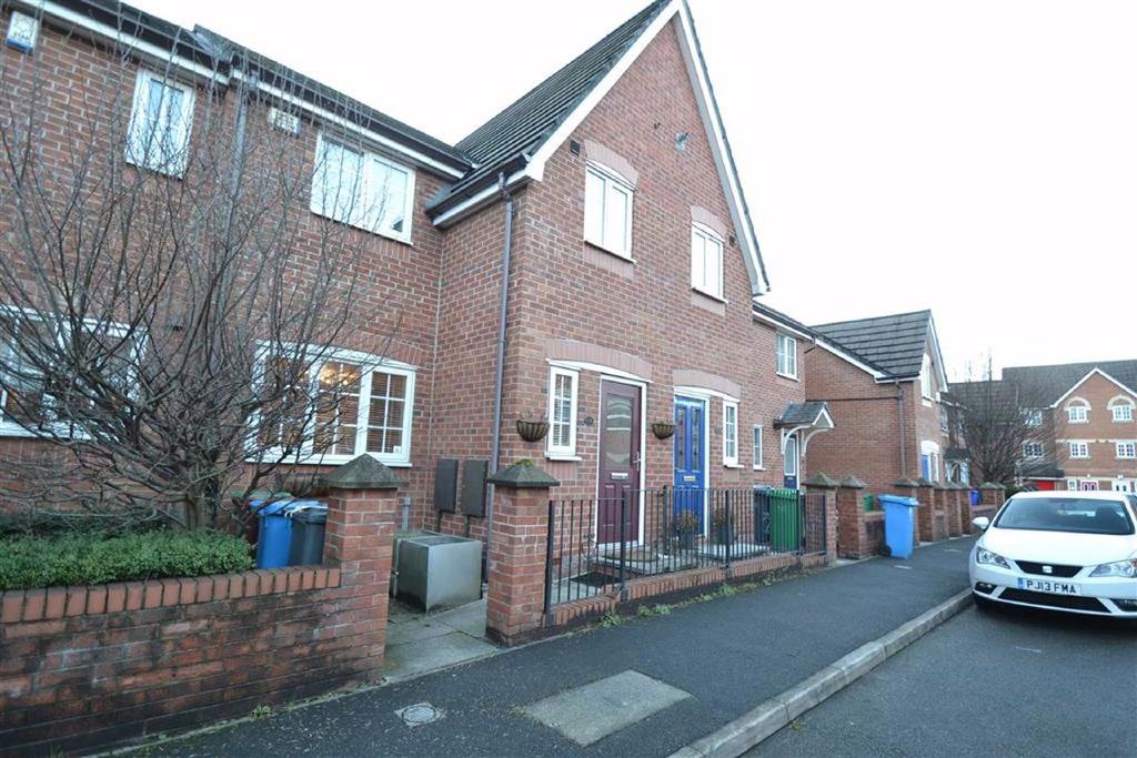 Rochester Avenue, Chorlton Cum Hardy, Manchester 3 bed terraced house