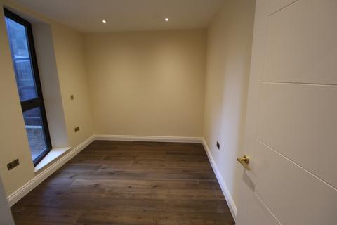 2 bedroom apartment to rent - King Court, Dod Street, Tower Hamlets, E14